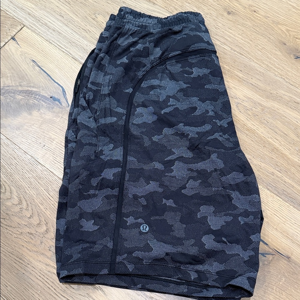 lululemon athletica Men's Dark Camo Athletic Shorts